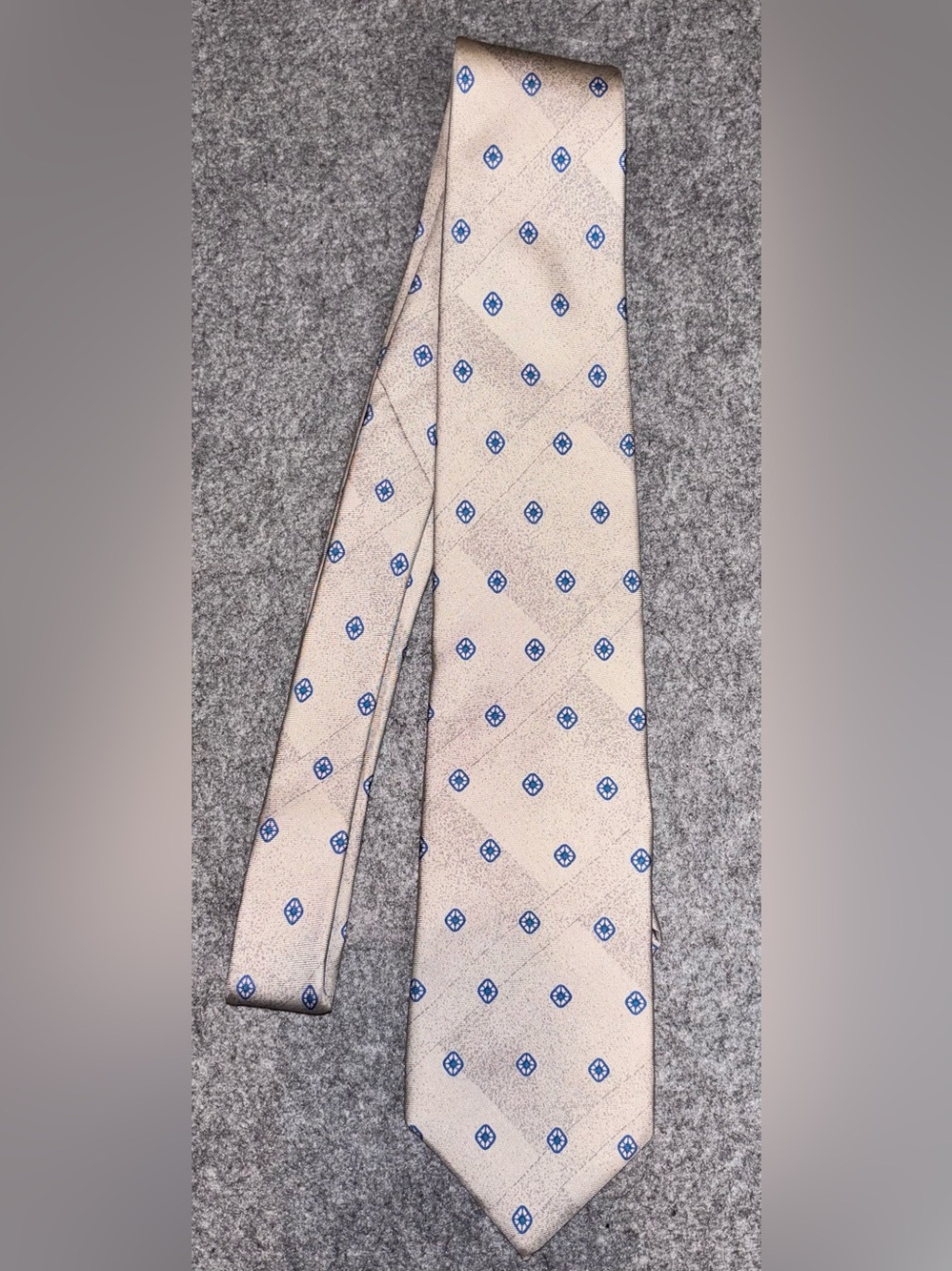 Givenchy Monsieur Gray Tie with Blue Medallion Motif